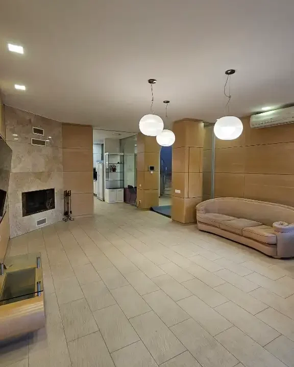 0fac0fd4-9639-41a6-b9bc-b1603efe17b1