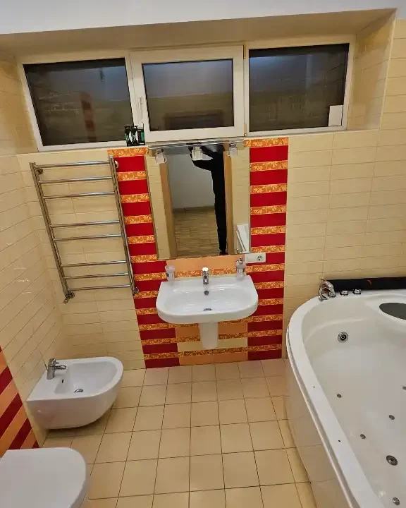 2075a16e-45b5-4244-a5c8-79143cad3a58