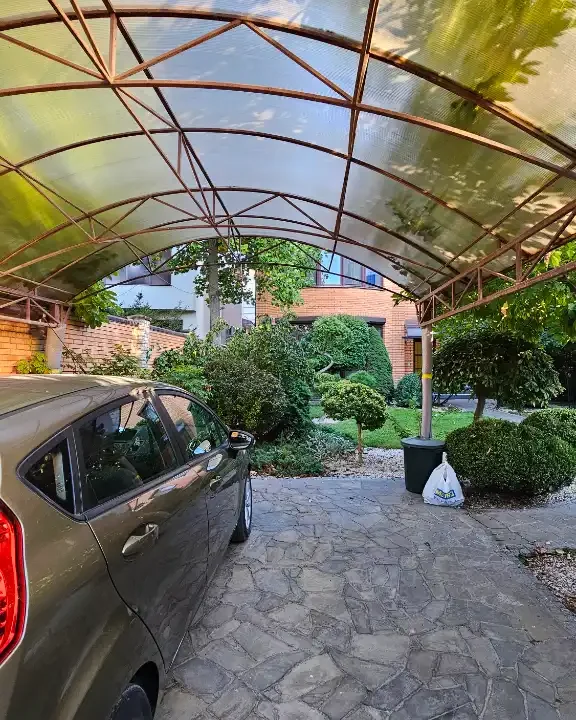 3f6751dd-c9d6-4211-98c0-0c43df4a31c7