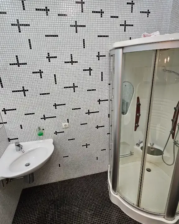 77ef4fd8-6516-4550-8b42-27586753da32