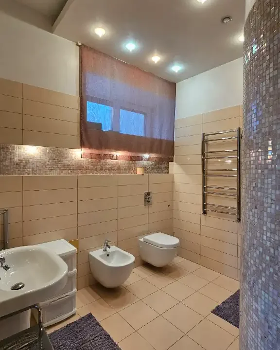 b3c89fca-446b-43b2-890a-df809610ed39