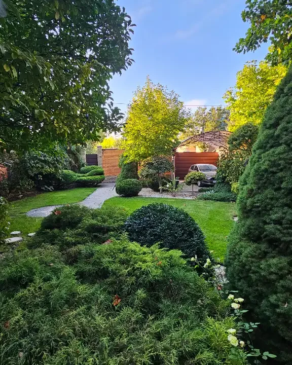 cfba7d75-bc49-4334-8f43-6c3c98976bc9